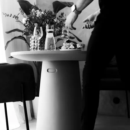 Penthouse Cafe & Vana & Panorama Apartment